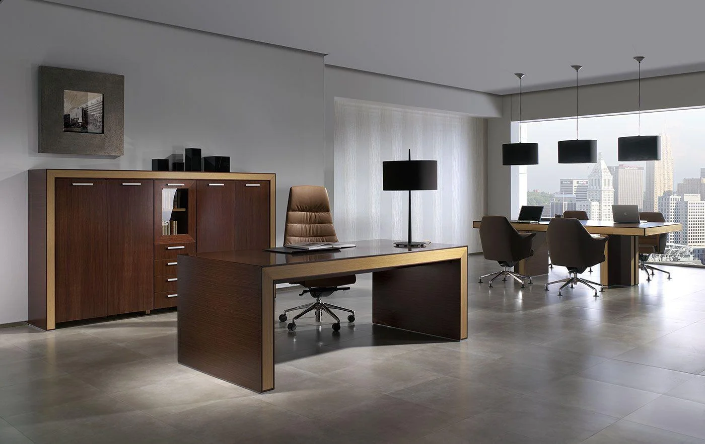 Modern Vs. Traditional: Navigating The Choice Of Office Furniture Styles In Canada